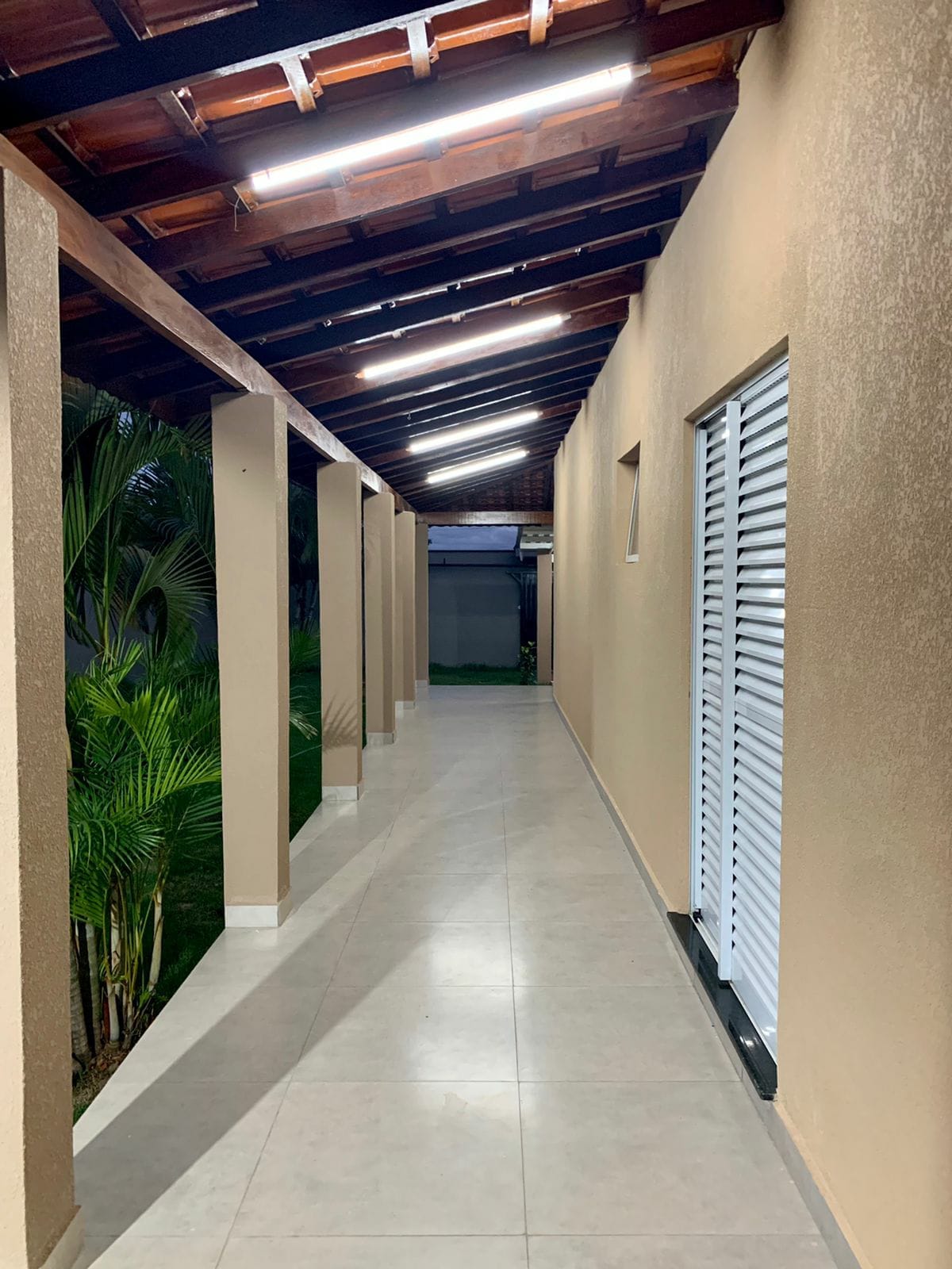 Pintura de fachada residencial e comercial pela JD Vizotto